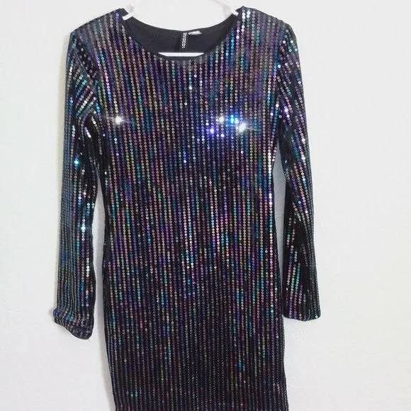 H&M | Dresses | Sequin Bodycon Velvet Party Dress Shoulder Pads | Poshmark
